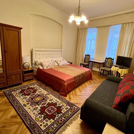 Stara Louka Apartments Карлови Вари Екстериор снимка