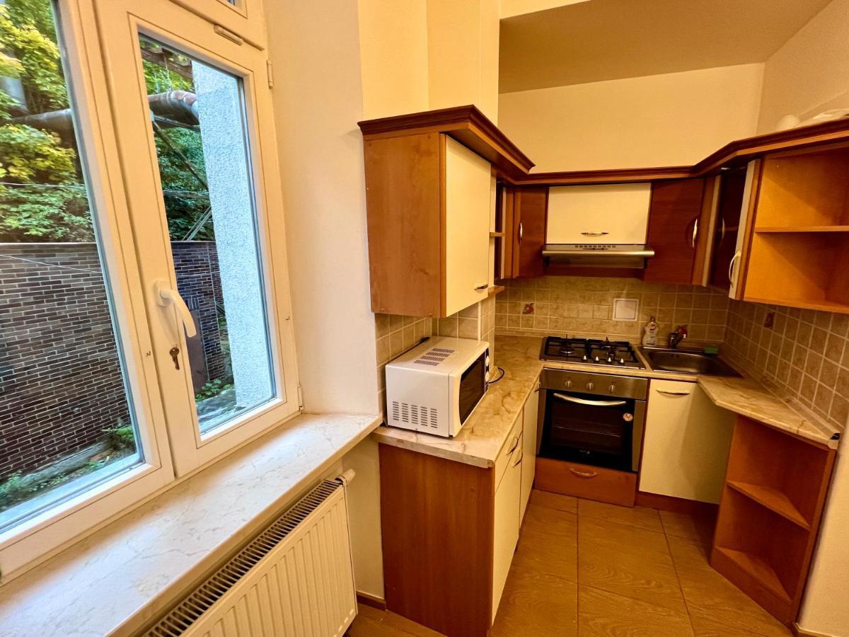 Stara Louka Apartments Карлови Вари Екстериор снимка