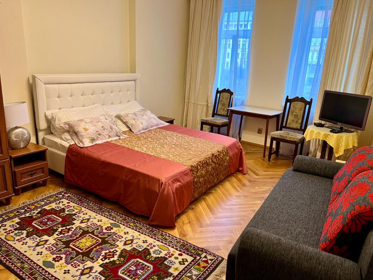 Stara Louka Apartments Карлови Вари Екстериор снимка